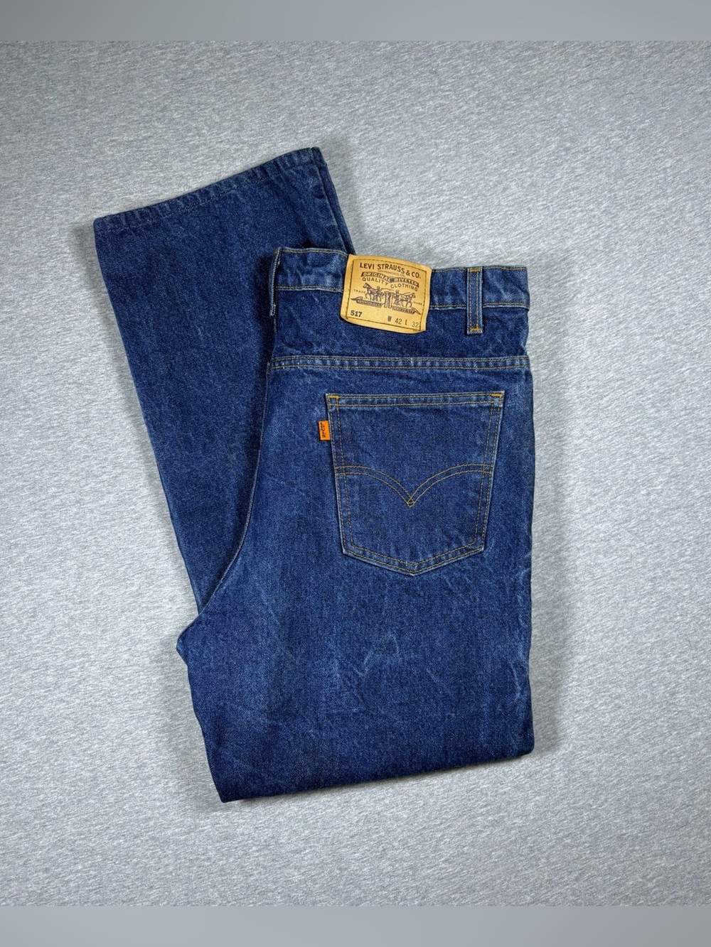 Vintage Levi’s 517 Bootcut Orange Tab Jeans Mens 38x30 Blue USA Made 90s